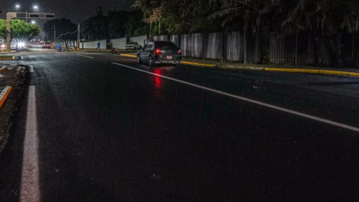 Asfaltado de la avenida España y las calles Principal y Libertad del sector Las Delicias