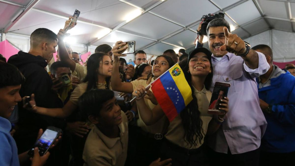 Presidente de la República Bolivariana de Venezuela, Nicolás Maduro