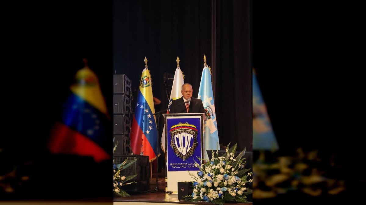 "El olfato no se pierde va mejorando", destacó el ministro  Cabello