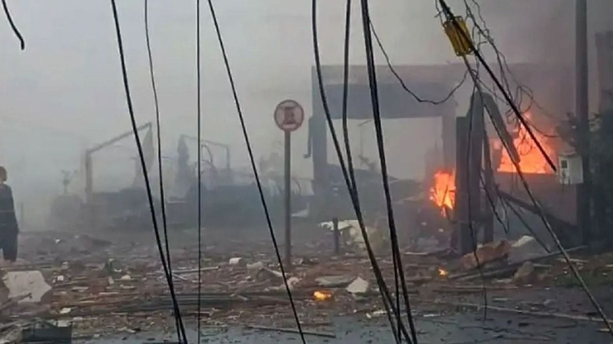 Reportaron, además, que otras 15 personas fueron trasladadas al hospital de la localidad