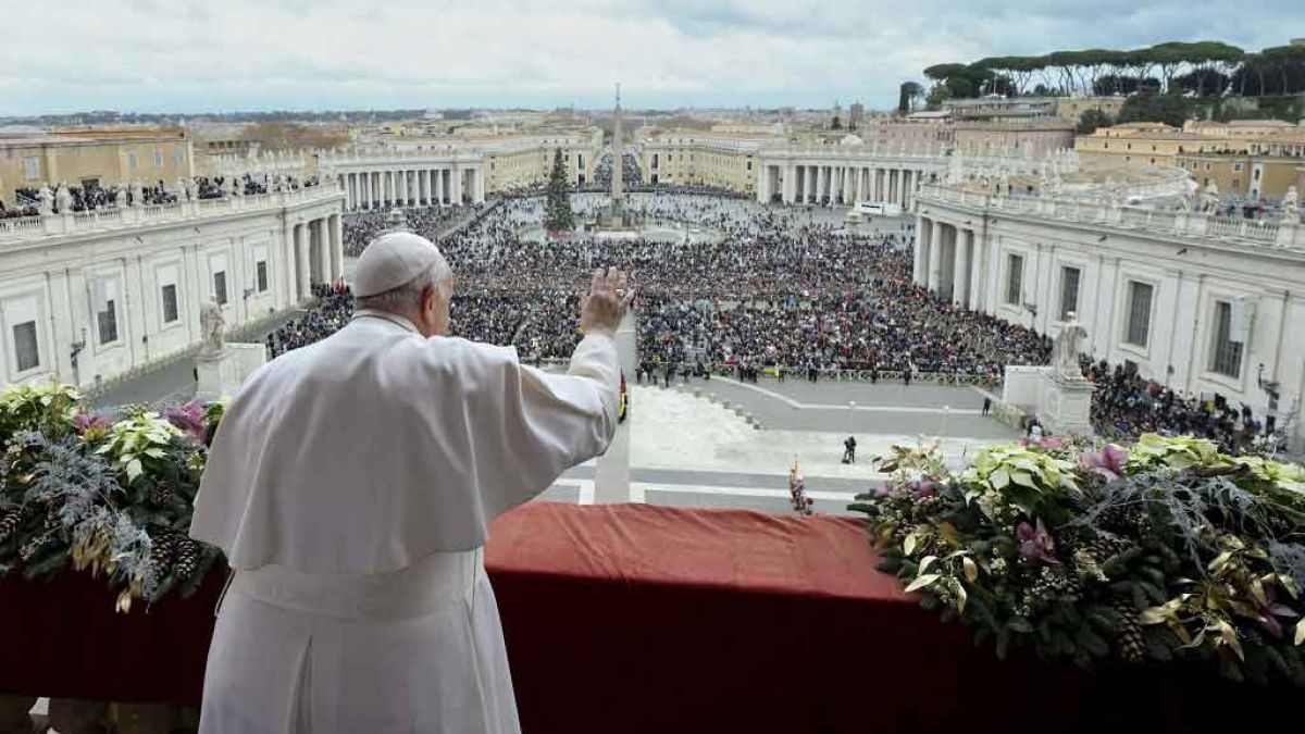 The pope urged political authorities and all people of good will to find “effective solutions in truth and justice”