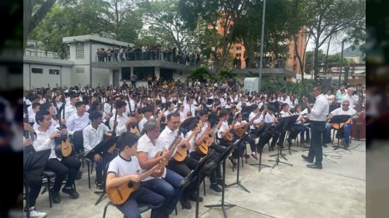 The activity was carried out in the Los Ilustres park in the Valera municipality