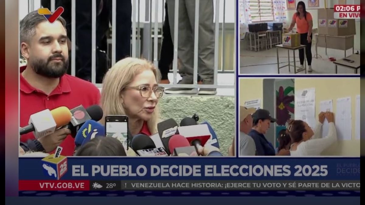 Flores subrayó que la voluntad popular quedó reflejada en la determinación de los electores, quienes, a pesar de las condiciones climáticas y los desafíos logísticos, acudieron masivamente a los centros de votación en todo el país