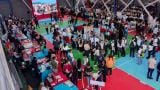 La Expoferia de Oportunidades de Estudio ayuda a los jóvenes a decidir sobre su futuro