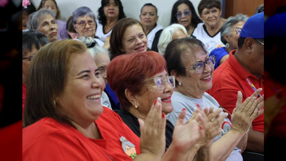 Beneficiados adultos mayores de la Patria