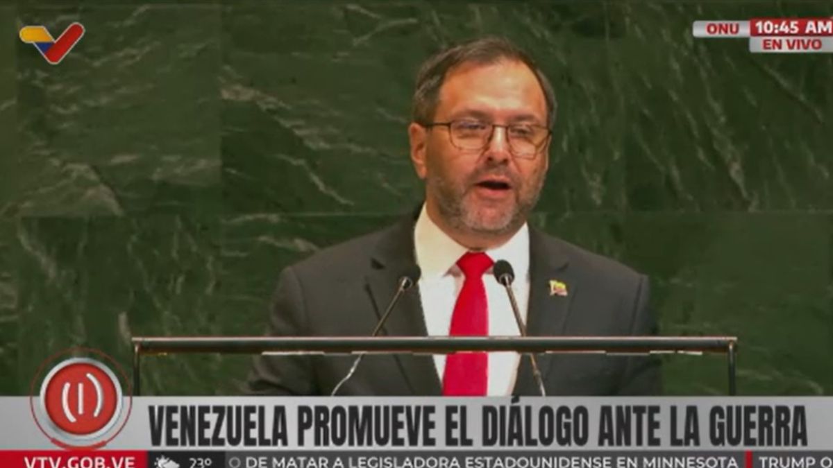 Canciller Yván Gil