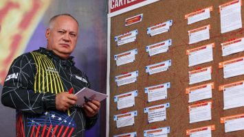 El baboso de Boric "es un irresponsable, no se le puede pedir mucho", ratificó Cabello