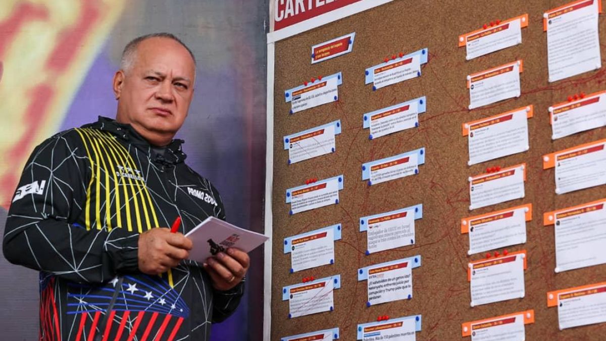 El baboso de Boric "es un irresponsable, no se le puede pedir mucho", ratificó Cabello