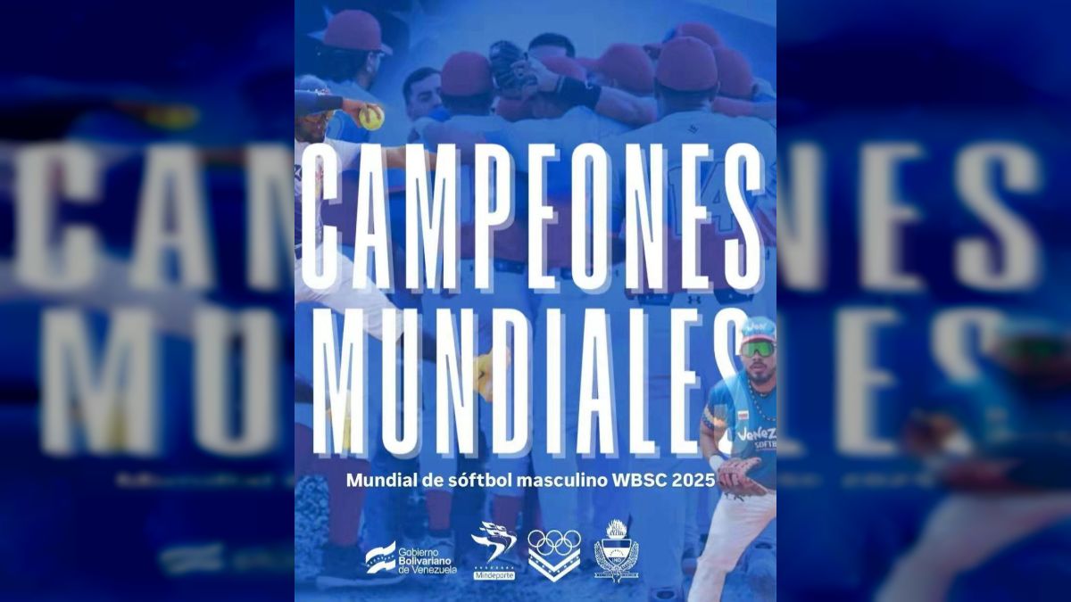 Presidente Maduro celebra título mundial de Venezuela en softbol masculino