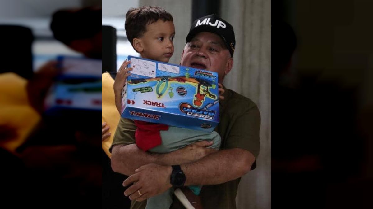 Bolivarian Government rescued seven boys and girls kidnapped in the ...