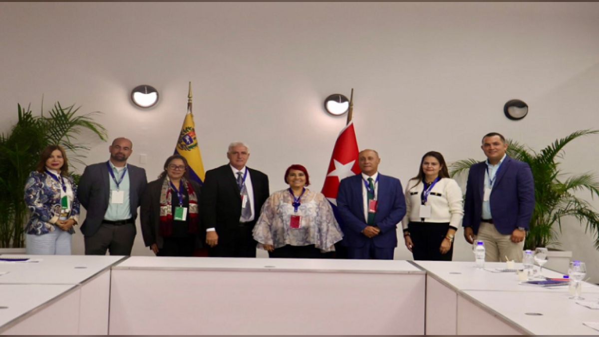This meeting promotes a strategic alliance between Cuba and Venezuela