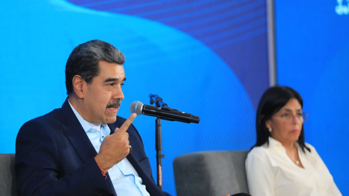 Presidente de la República Bolivariana de Venezuela, Nicolás Maduro
