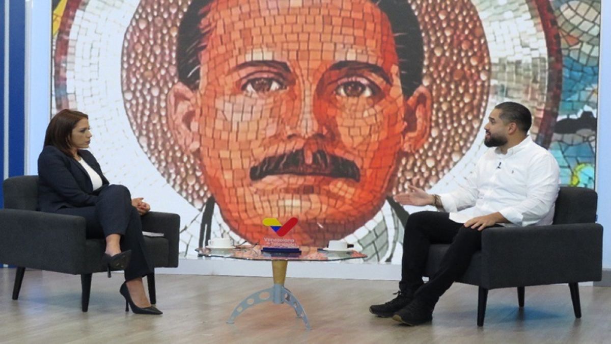 Este momento histórico llega en una situación del país de definiciones, no políticas ni religiosas sino patriotas, expresó Maduro Guerra