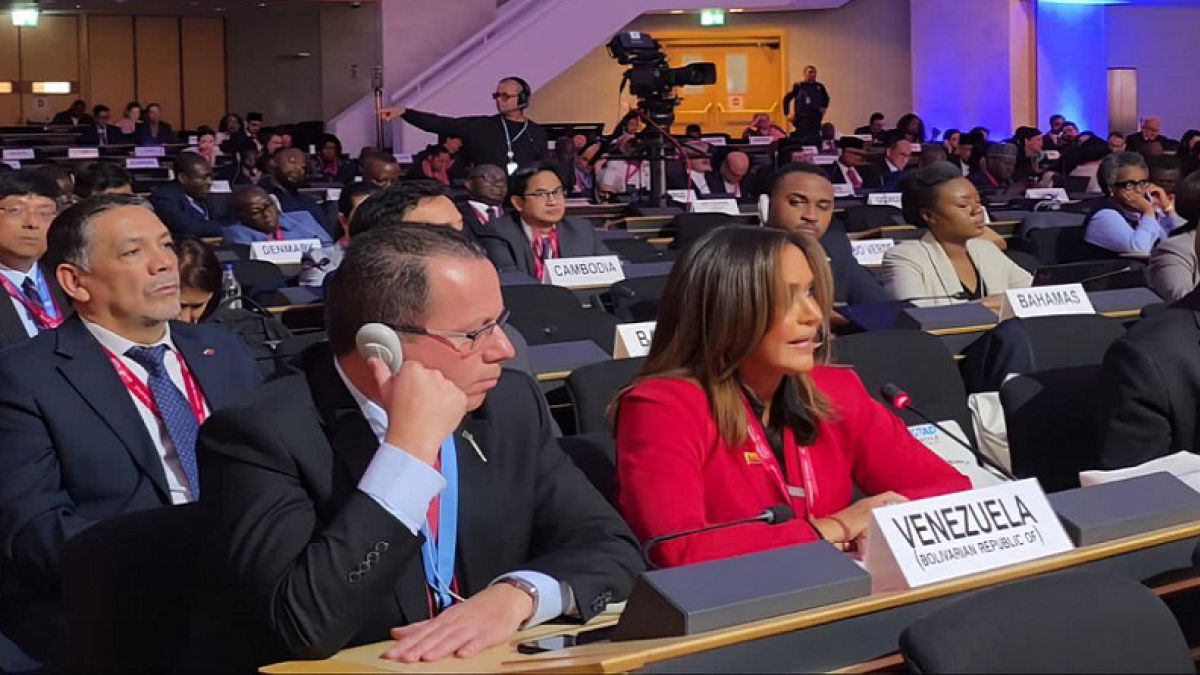 "Hacemos un llamado a la solidaridad y condenamos esta agresión, que constituye una clara violación de los derechos humanos", expresó Godoy