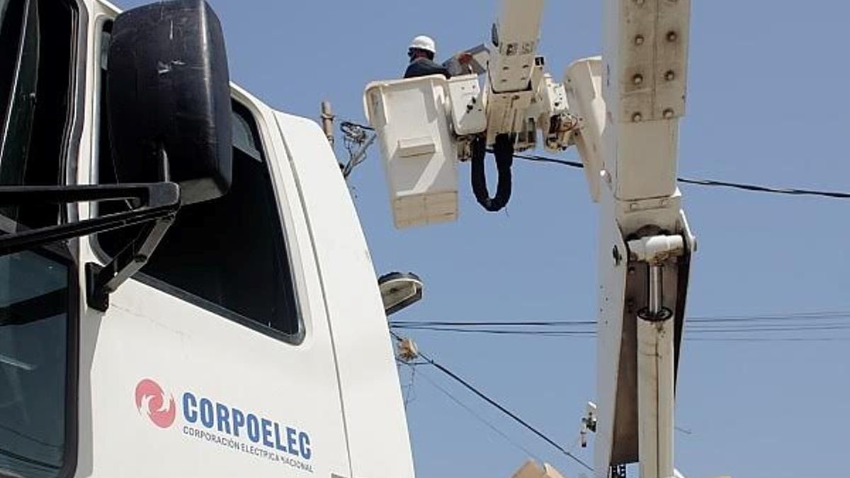 CORPOELEC reinforces energy distribution to improve service in Apure