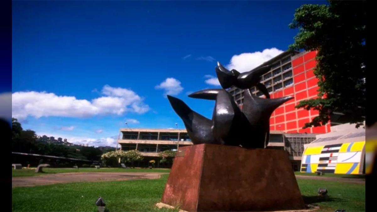 Minister Sánchez announced the installation of a work table to improve ...