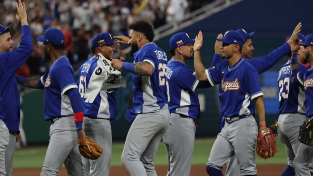 Venezuela derrota a Italia y jugará la final del Clásico Mundial de ...