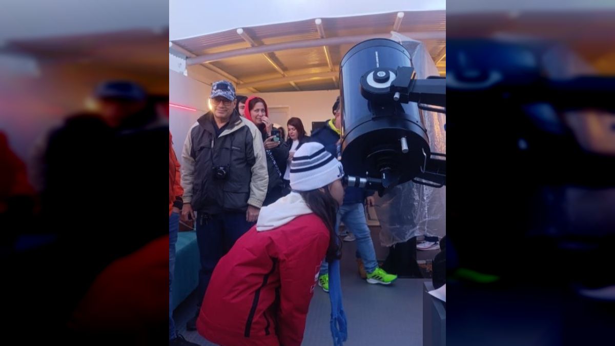 More than 1,300 visitors enjoyed space science during Easter