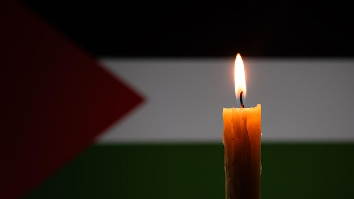 Israeli forces assassinate Palestinian fighter in Qalandiya camp