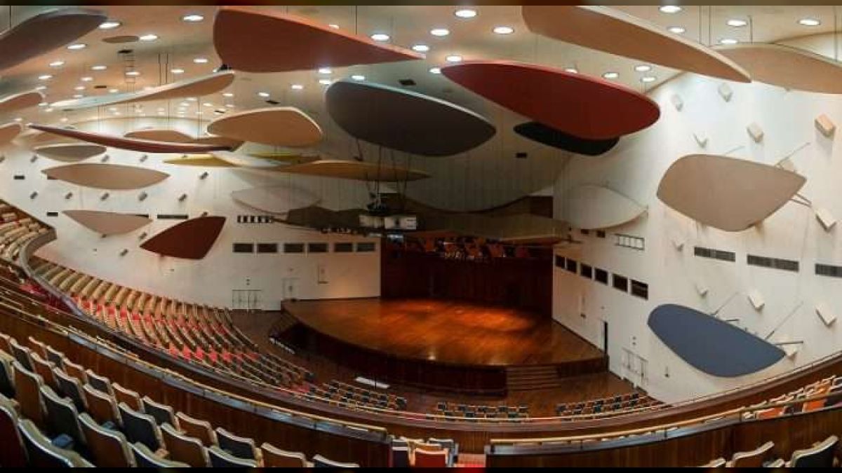 Bolivarian Government recovers air conditioning system in the Aula Magna of the UCV