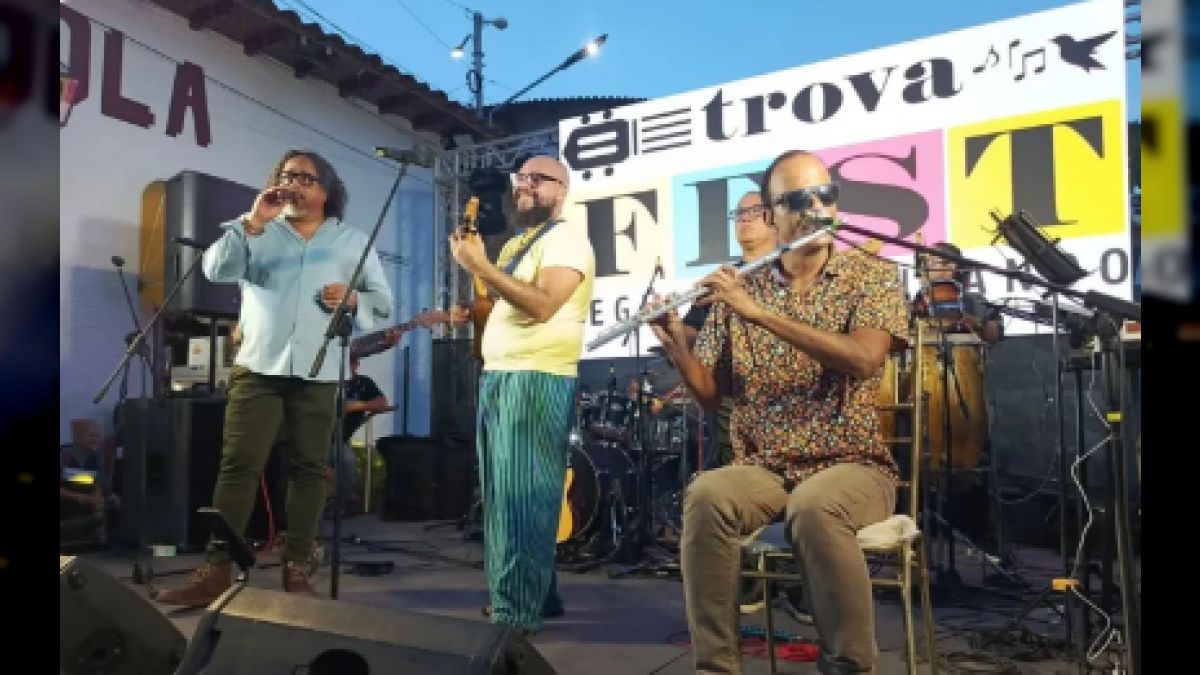 More than 400 people attended the first Trova Fest concert in Trujillo