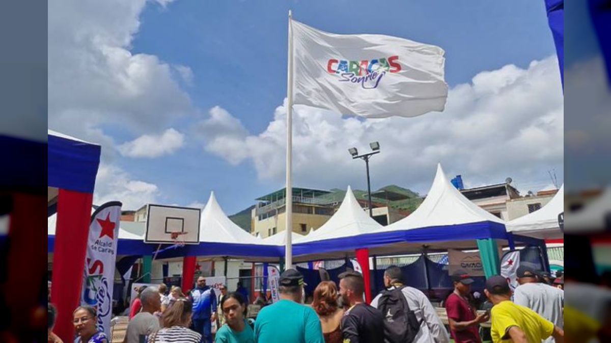 Caravana de las Soluciones has provided care in 243 communes of Caracas