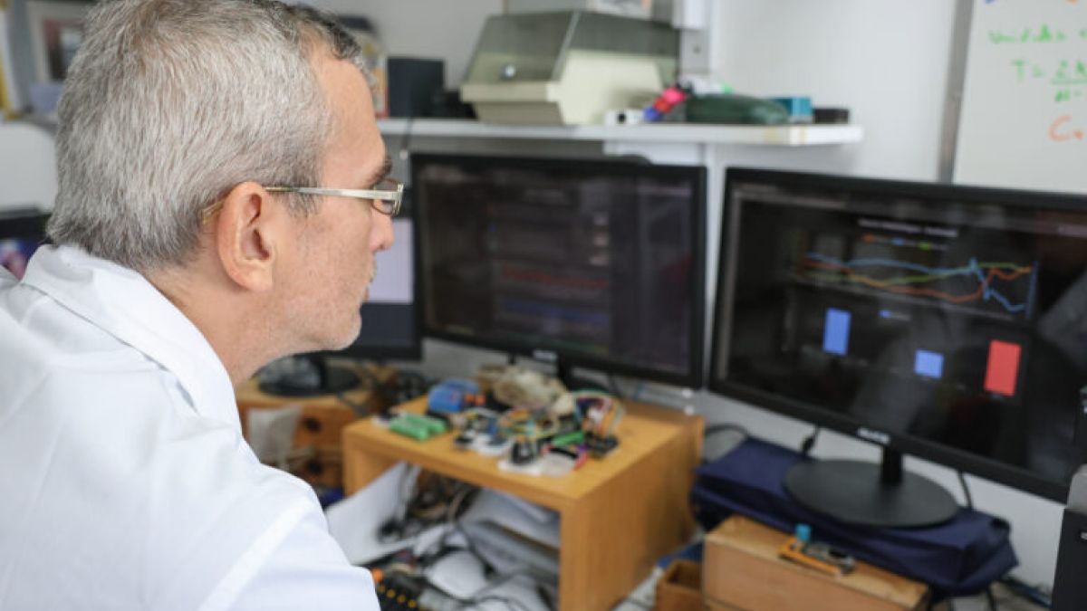 IVIC develops low-cost sensor network to monitor climate and pollution