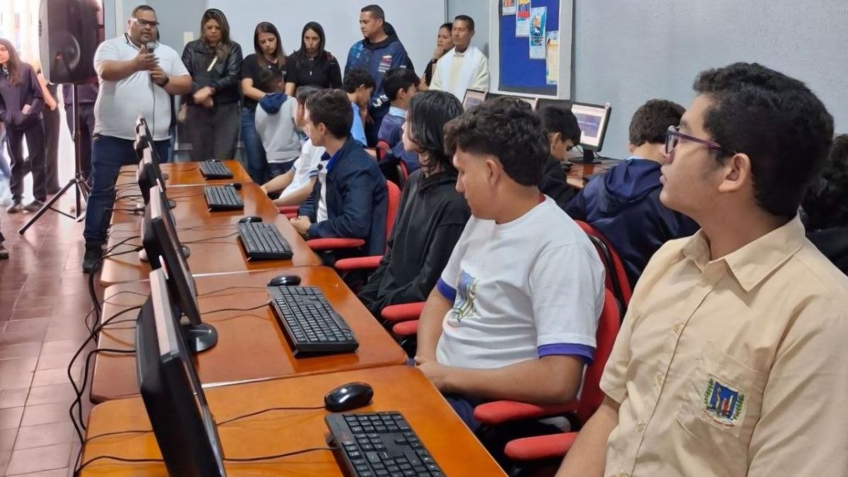 Students from Merida have a new IT and telematics center