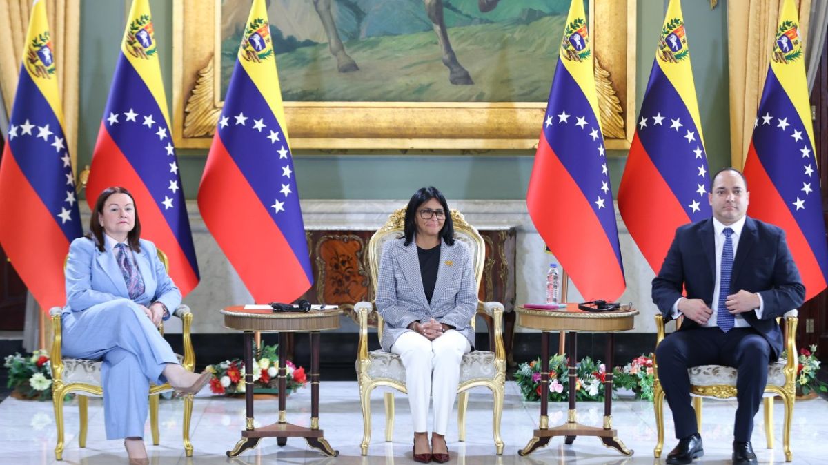 Venezuela signed a license with the company Shell to operate the Loran gas field