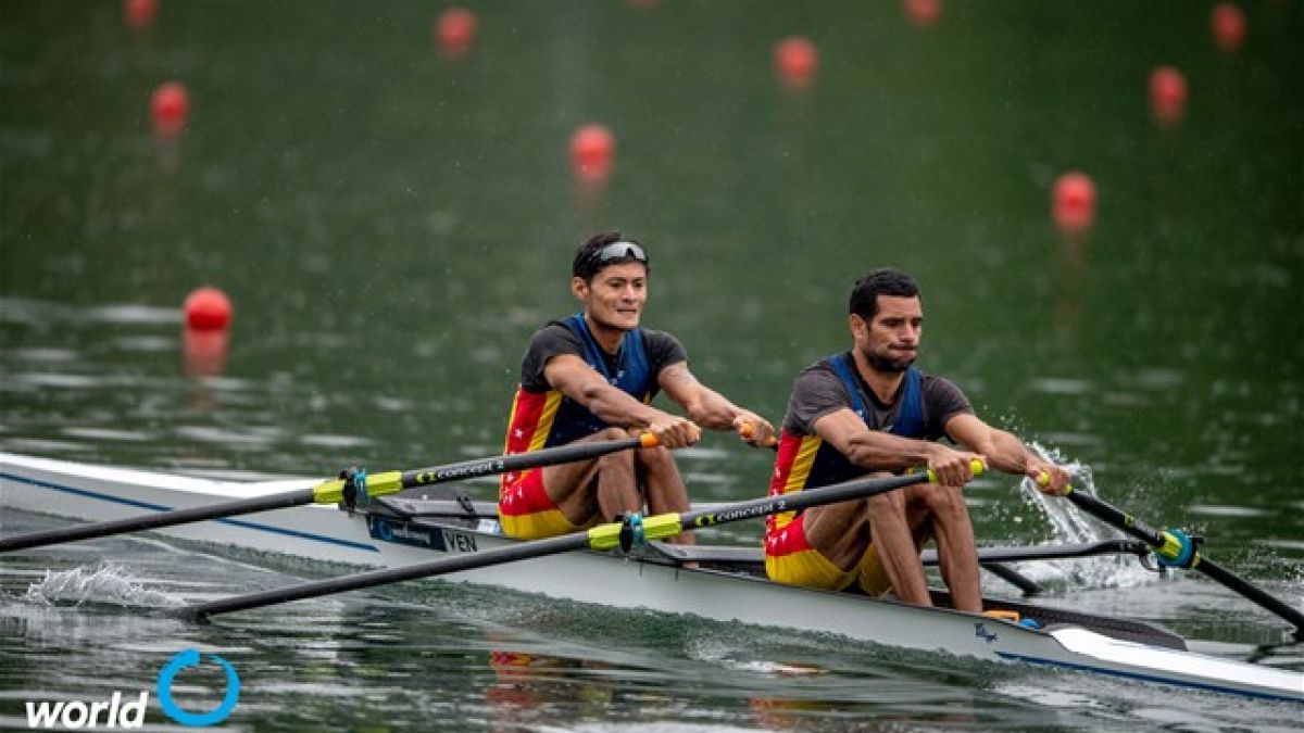 Venezuelan rowing team advanced to the finals in Bulgaria