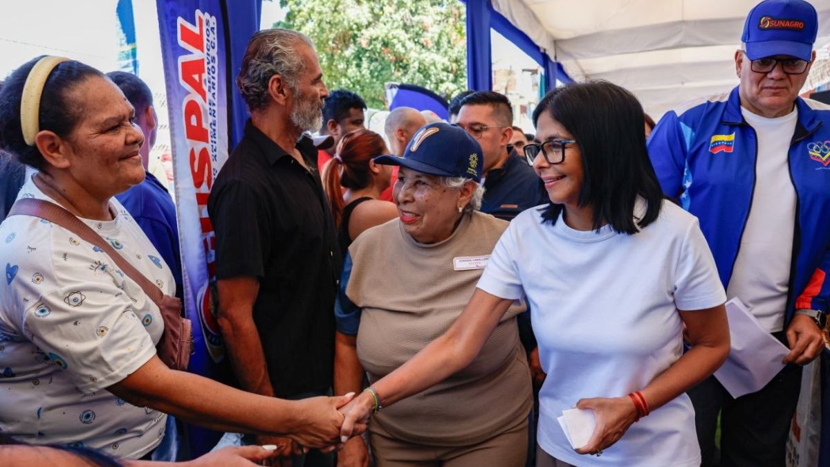 President in charge: We are moving forward for productive union for the welfare of the Venezuelan people