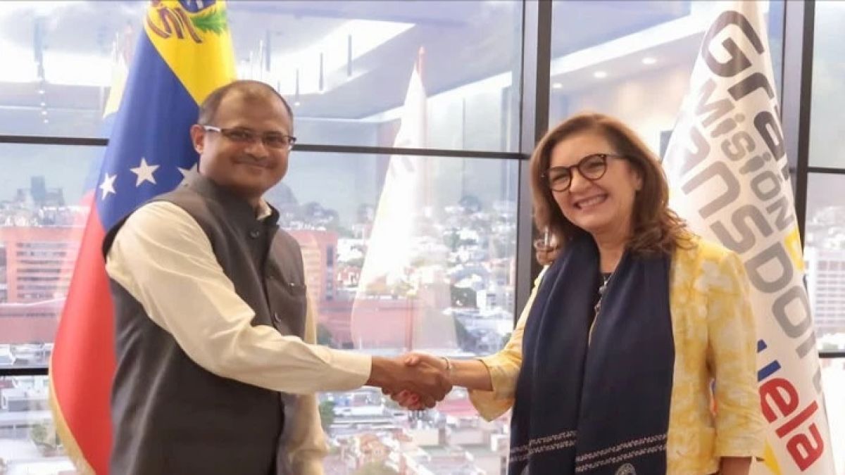 Venezuela reaffirms strategic transport cooperation with India