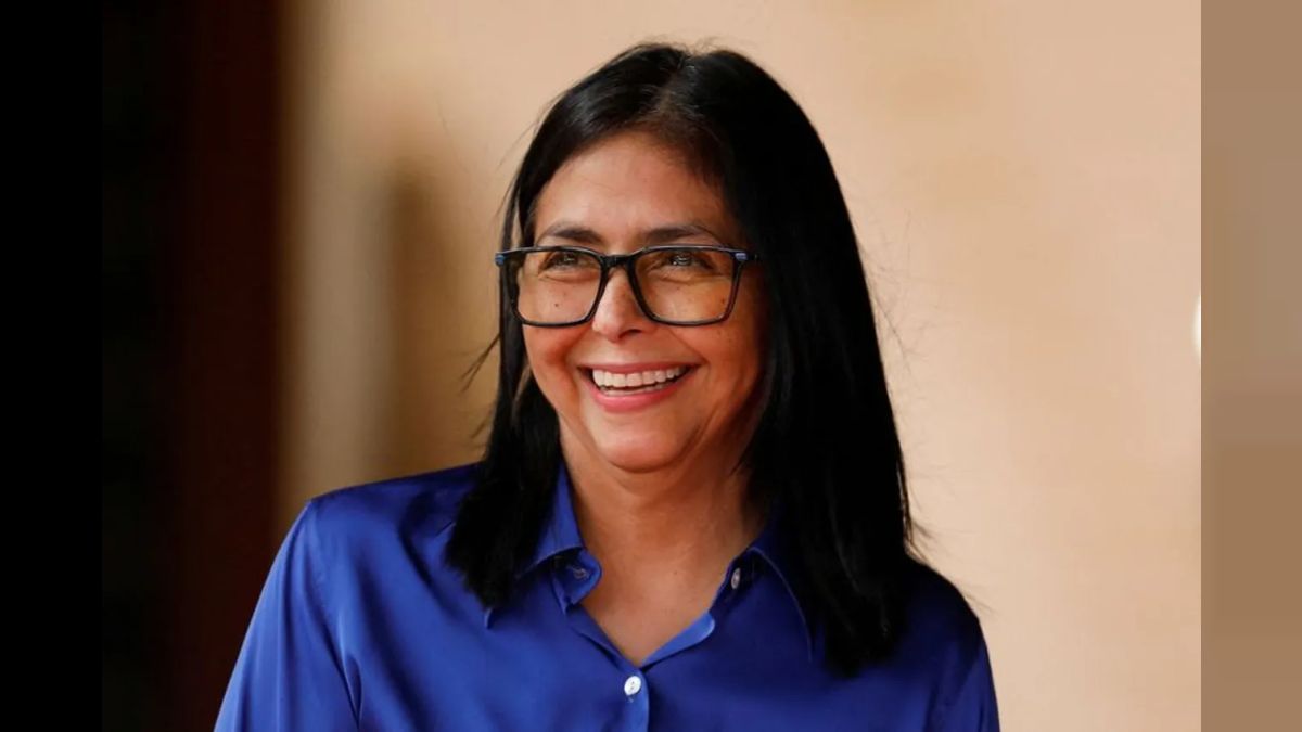 President (E) Rodríguez: Congratulations on your day to all Venezuelan parents