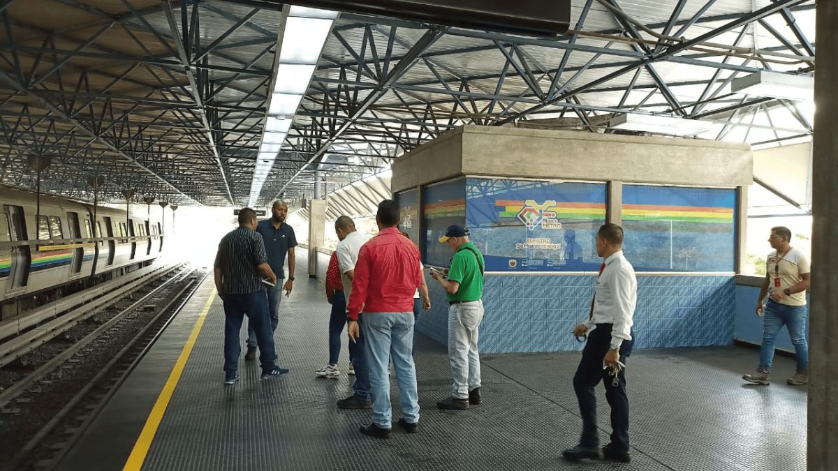 Metro stations in Caracas, Valencia and the Valles del Tuy railway will resume operations this Sunday