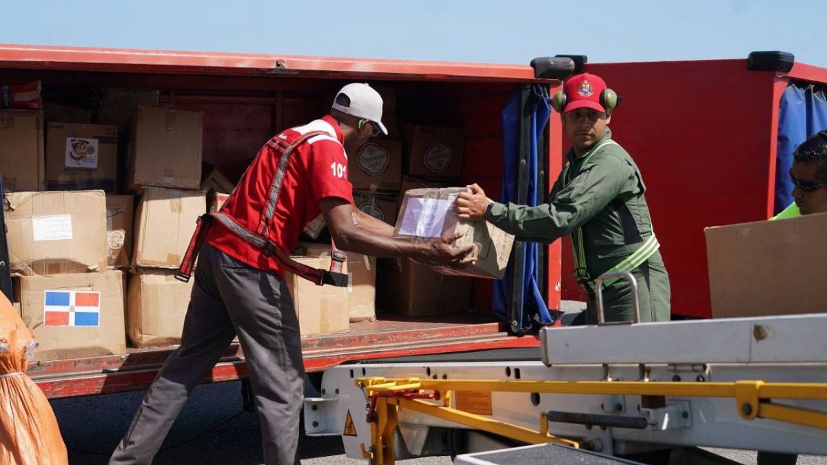 Shipment of essential supplies from the Dominican Republic arrives in Venezuela
