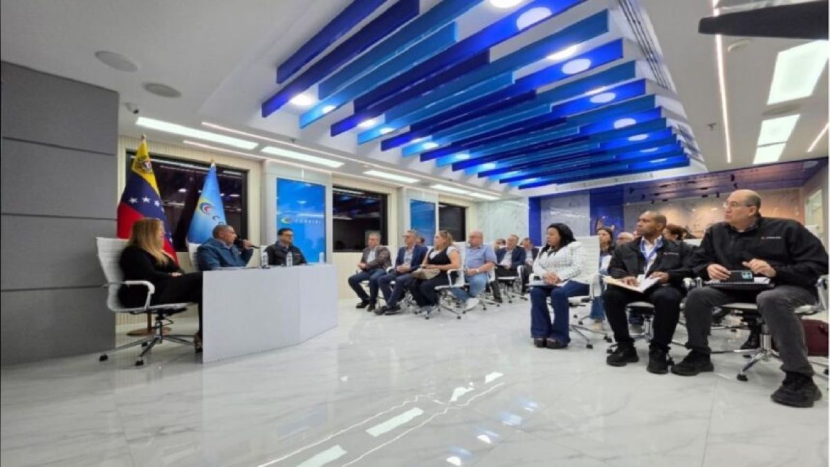 CONATEL coordinated plan to restore telecommunications in La Guaira