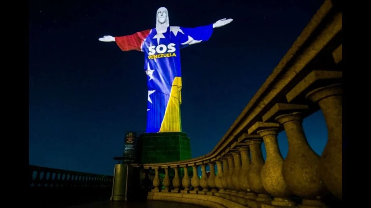 Christ the Redeemer of Brazil lights up in solidarity with those affected by earthquakes in Venezuela