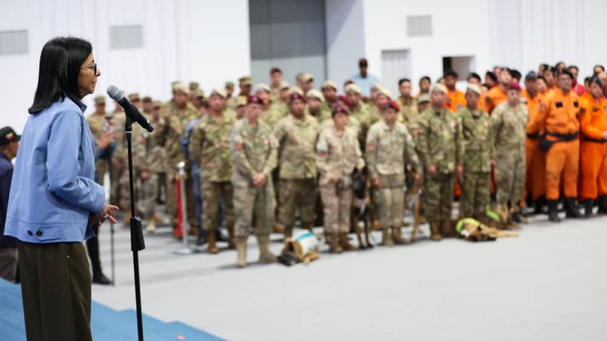 President in Charge honors rescuers from the United Kingdom, Qatar, France, India, Barbados, Brazil and Argentina