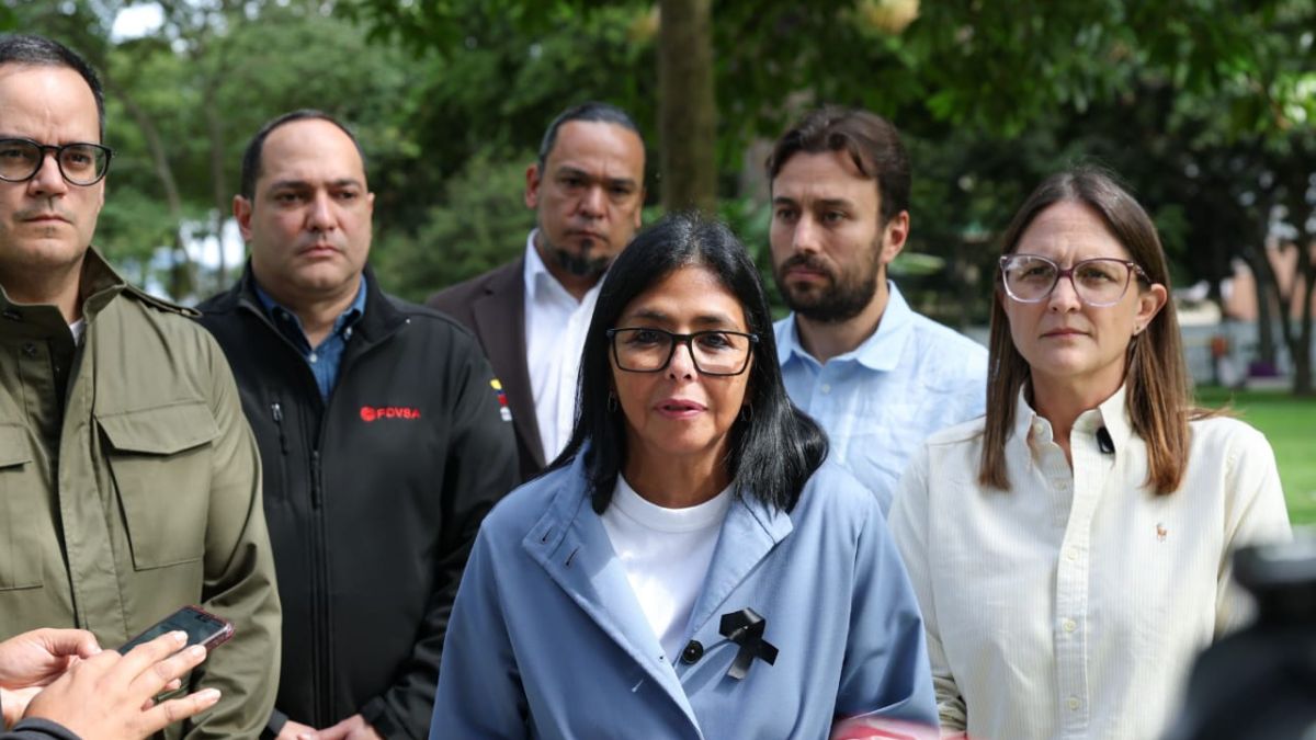 President (E) Delcy Rodríguez creates Great Mission Venezuela Renace