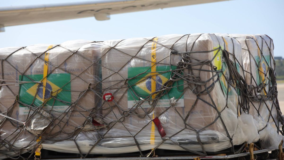 Venezuela receives 40 tons of medicines from Brazil