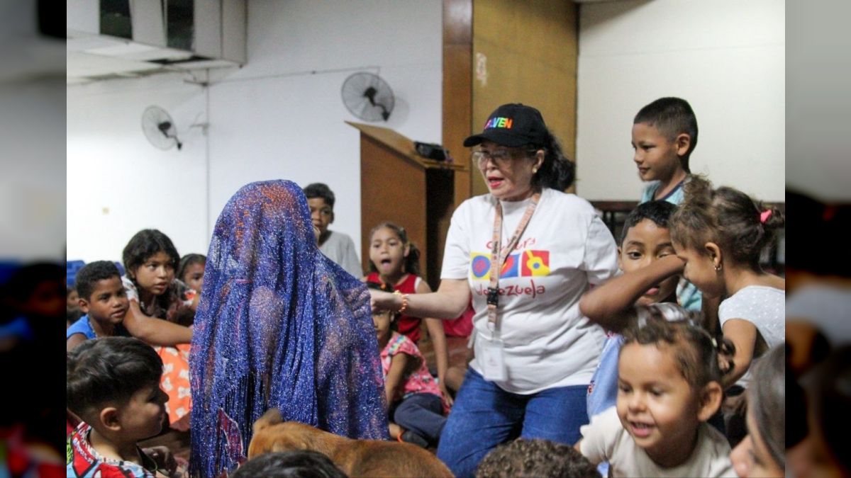 Ruta de la Esperanza brought a day of reading to children from a temporary camp in Caracas