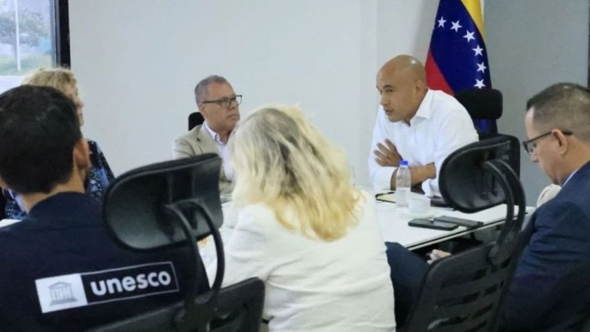 Social Cabinet and UNESCO coordinate educational and recreational plan after double earthquake