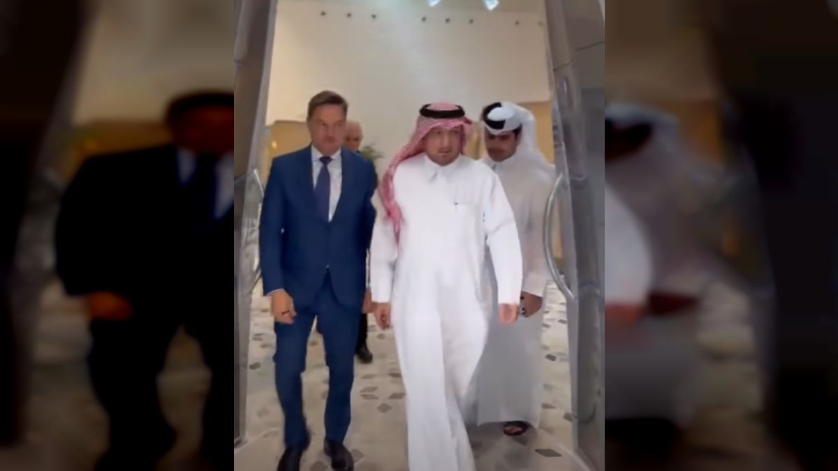 Foreign Minister Plasencia arrived in Qatar to convey his regret for the physical departure of the Emir Father