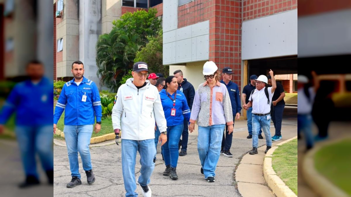President of PEQUIVEN inspected Hugo Chávez Petrochemical Complex in Morón