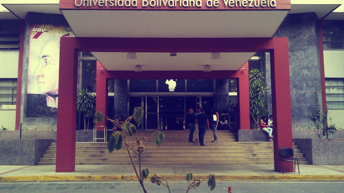 Bolivarian University of Venezuela: The Revolution of Knowledge (+anniversary)
