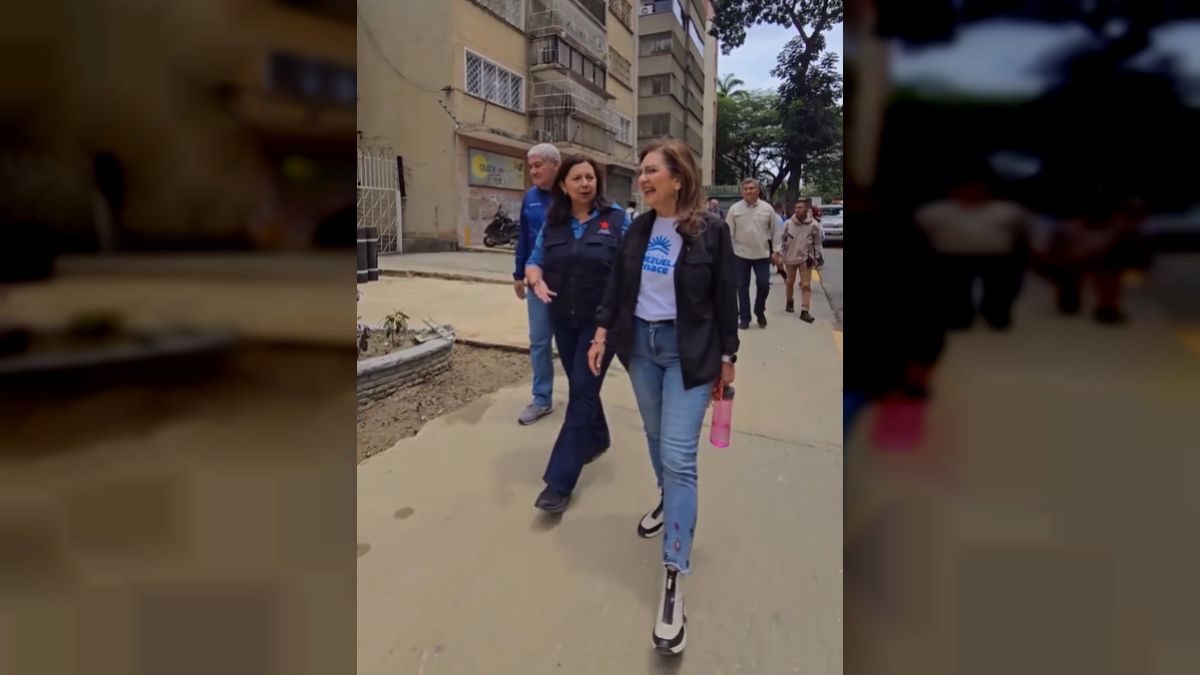 Mayor of Caracas oversaw rehabilitation of the Corazón de Jesús building in San Bernardino