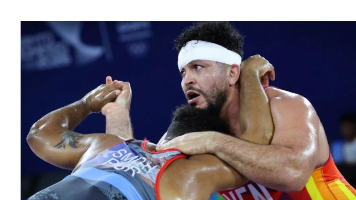 Venezuelan José Díaz revalidated his wrestling title at the CAC 2026 Games