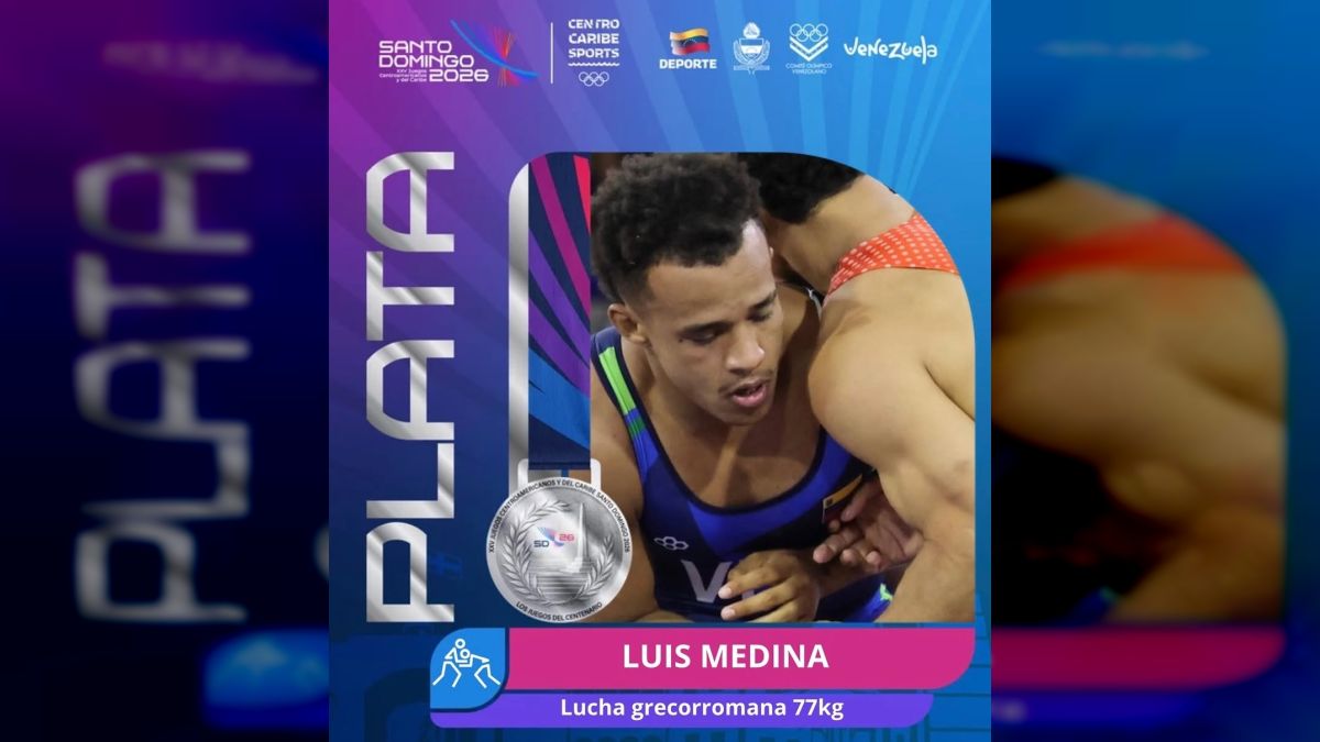 Luis Medina won the silver medal in Greco-Roman Wrestling at the Central American Games