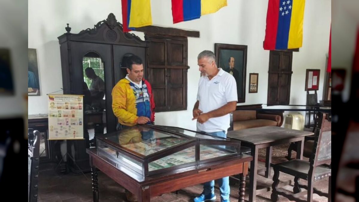 The Bolivarian Government of Miranda inaugurated documentary and numismatic exhibition at the Casa Museo Cecilio Acosta