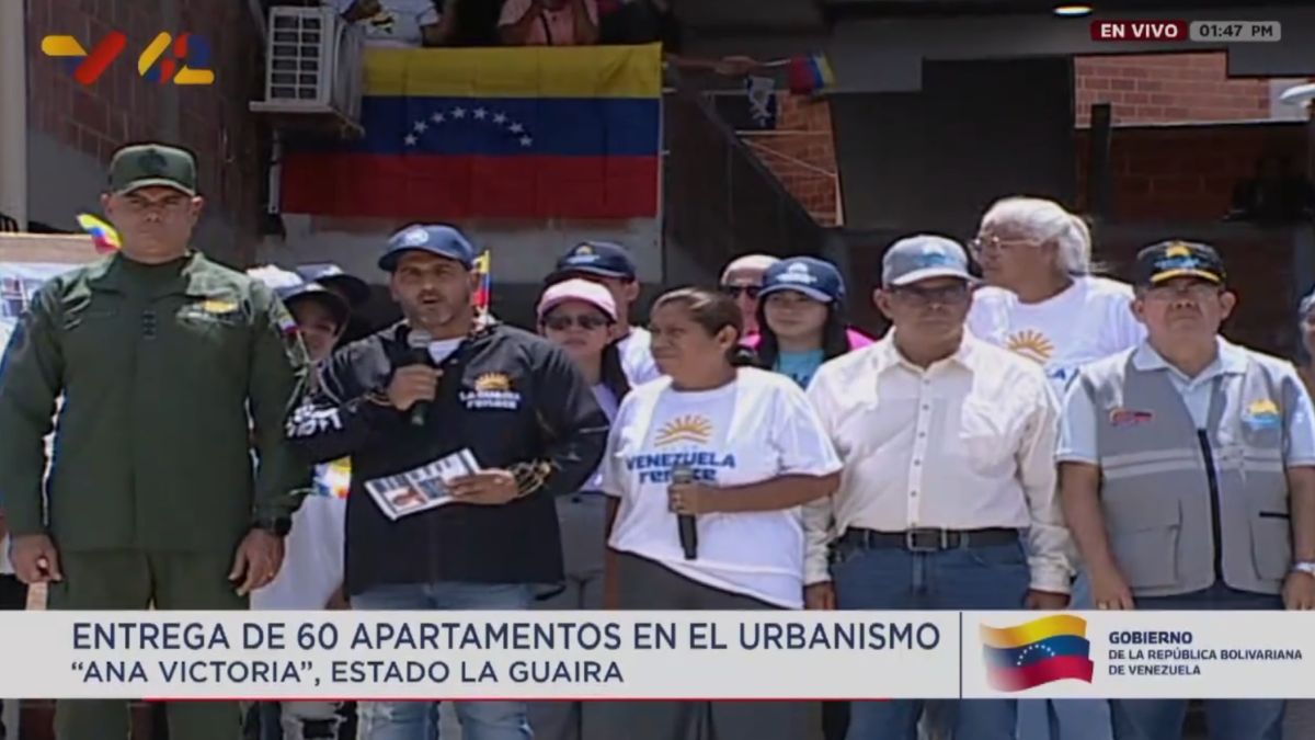 Bolivarian Government delivered 60 rehabilitated apartments in Ana Victoria urban planning in La Guaira